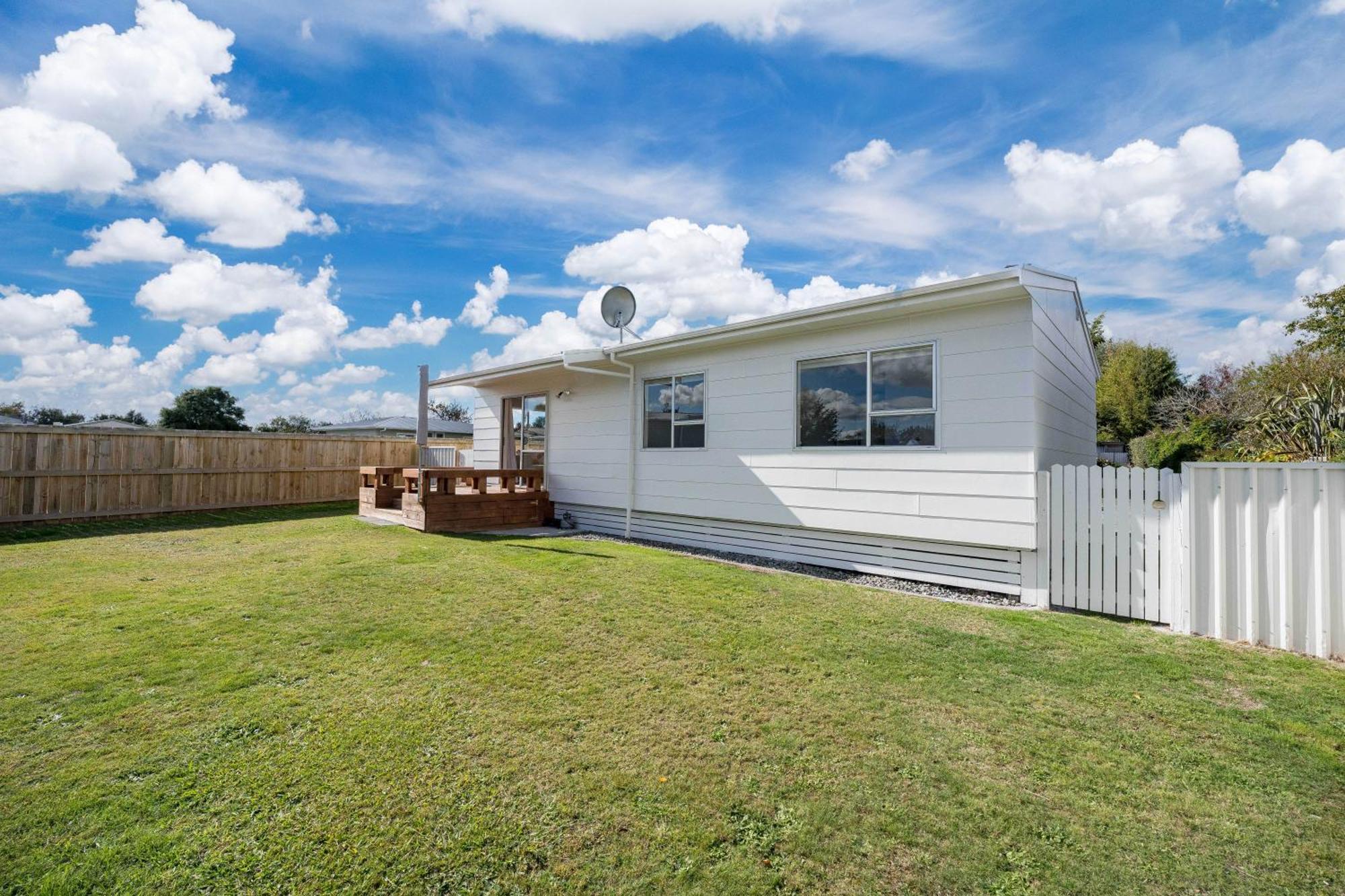 Home Sweet Home Taupo Exterior photo
